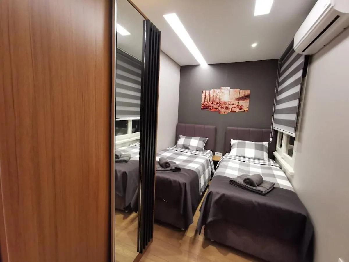 Fatih Storm 6 Area Apartment Istanbul
